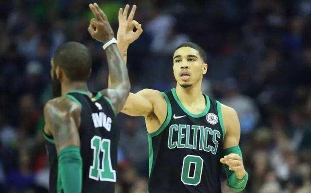  塔图姆单节20分，绿军狂胜猛龙  