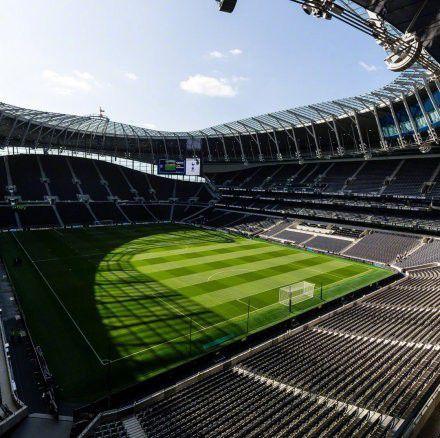  热刺新球场启用周年庆典战平西汉姆  